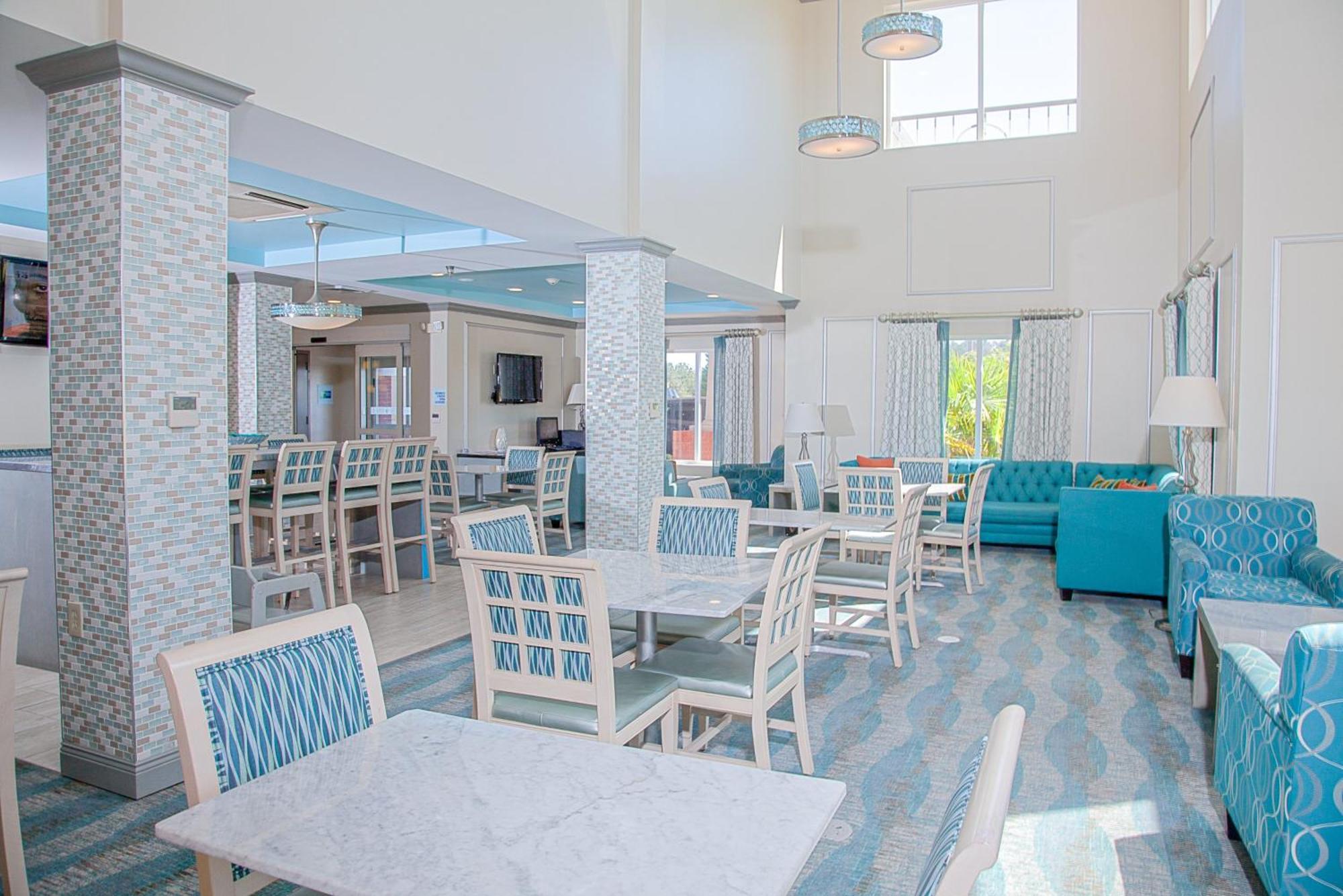 Holiday Inn Express & Suites Brookhaven By Ihg Exterior foto