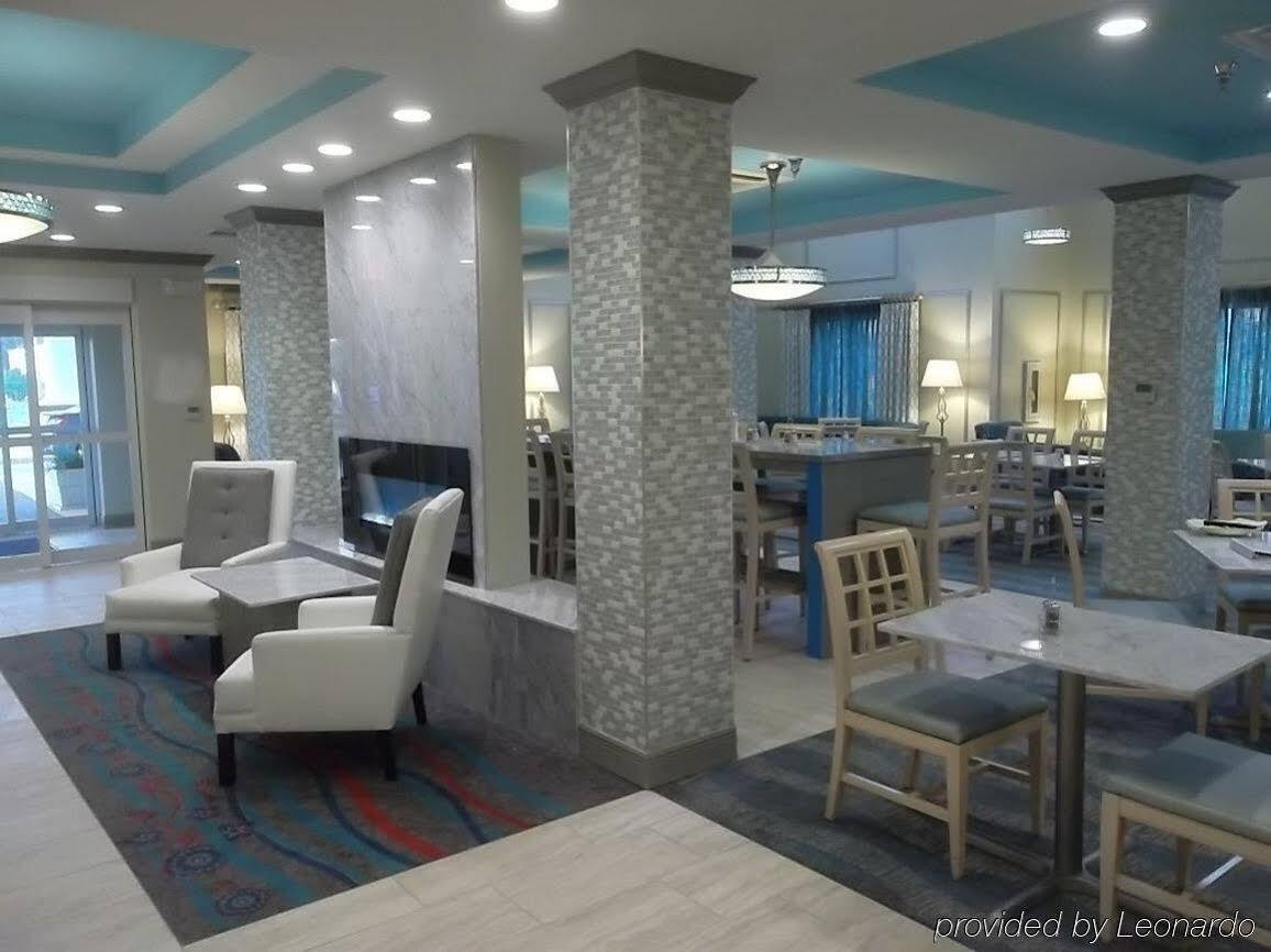 Holiday Inn Express & Suites Brookhaven By Ihg Exterior foto